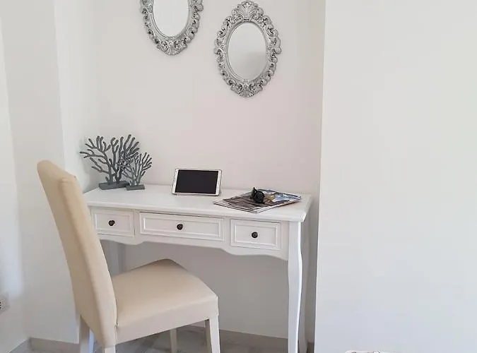 Casa Di Joe * Κάπρι